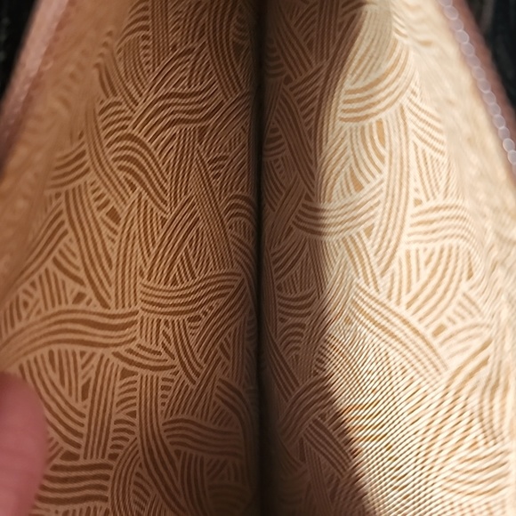 Wallet - Picture 8 of 12